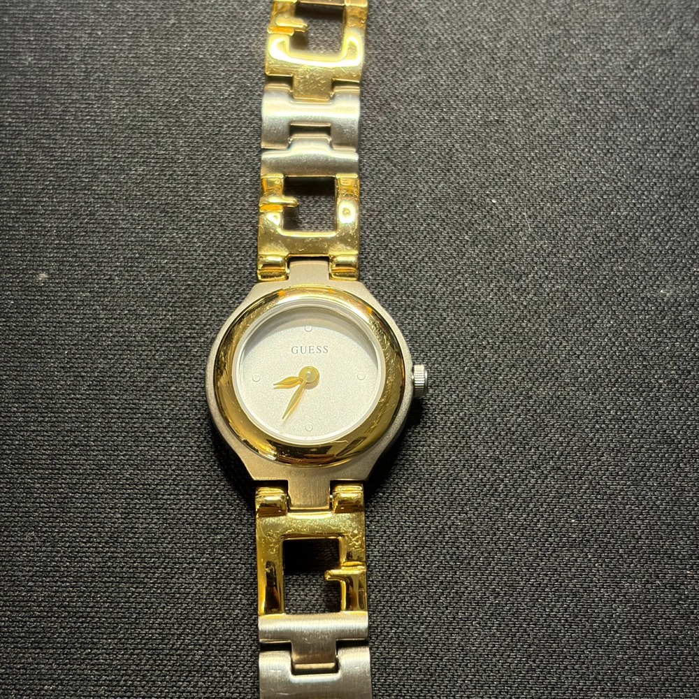 Guess Wristwatch Womens Small Silver Gold Two Tone G Link Bracelet Y2K Vintage